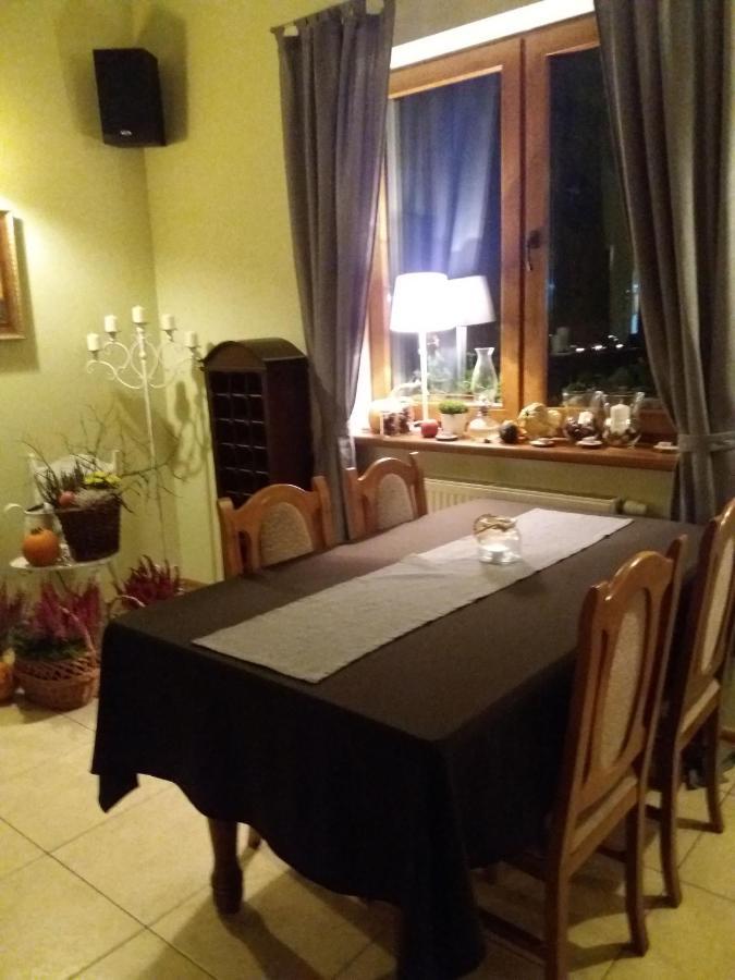 Dworek Zawadzkich Kruszyn  Kültér fotó